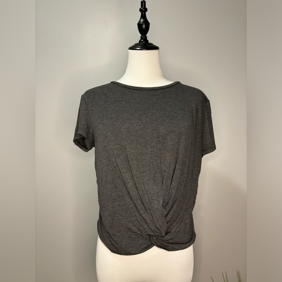 Antistar black and gray crop top with bunching detail - Picture 4 of 7
